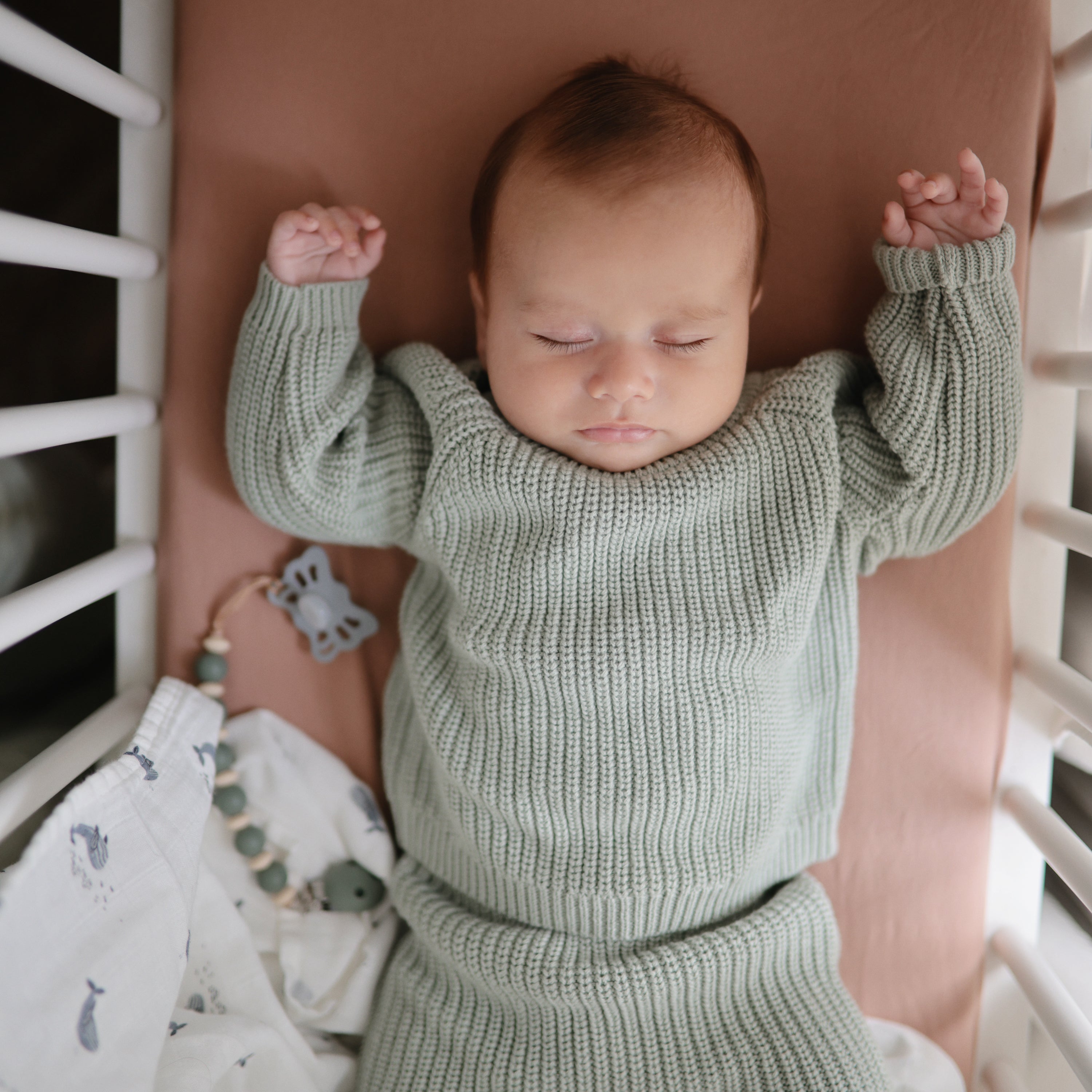 Image of Stretchy Crib Sheet